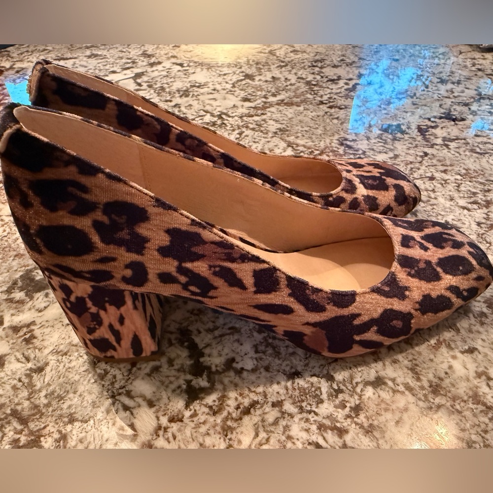 Jack Rogers Lenora Leopard Multi Pump Block Heel Animal Print Size 9.0